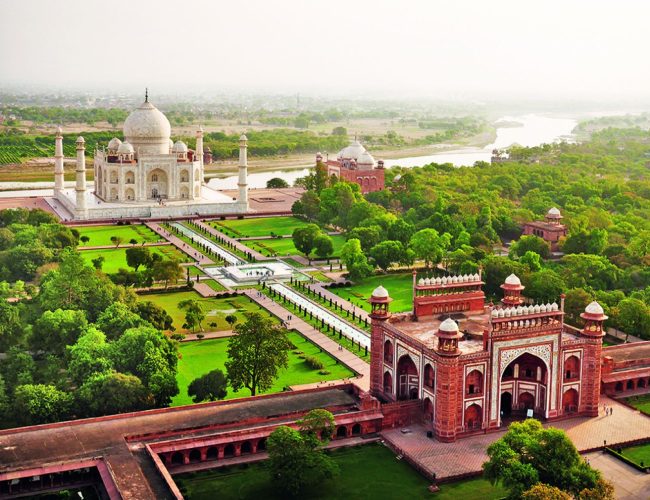 Ministry-of-Tourism-Govt-of-India-595161_Taj-Mahal-Uttar-Pradesh-Aerial_821631bb23140209ea99c8f810f75634